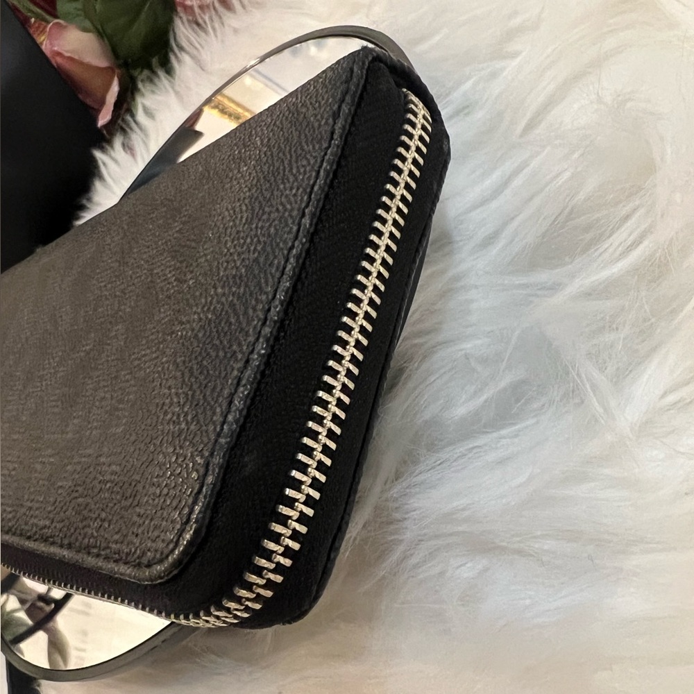 Michael kors Long Monogram Wallet - Picture 10 of 12